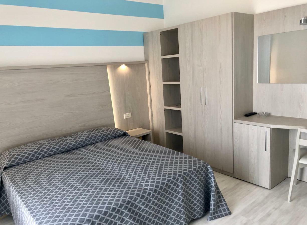 Hotel Admiral Bellaria-Igea Marina Exteriér fotografie