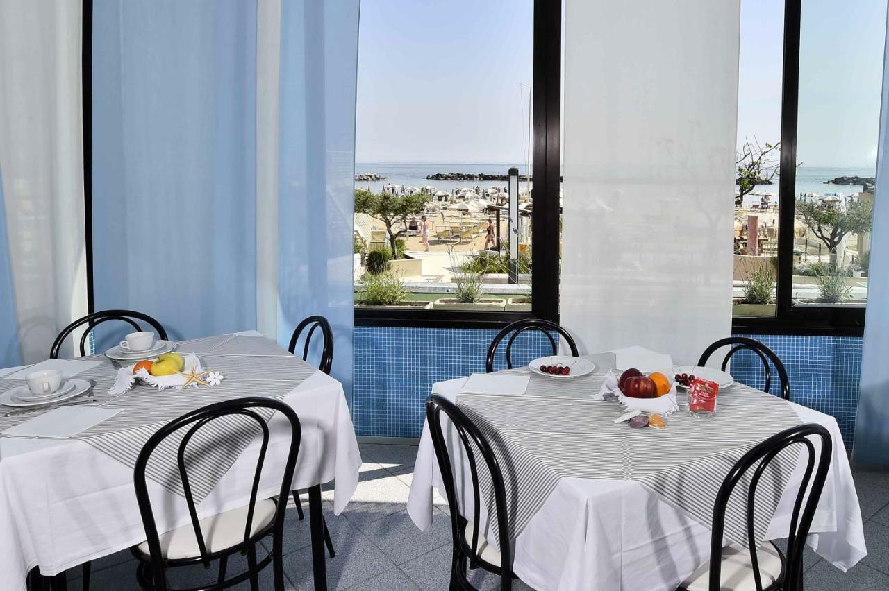 Hotel Admiral Bellaria-Igea Marina Exteriér fotografie